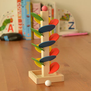 The slide tree / marble run - Educational toy - Wood N Toys